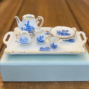 Reutter Porzellan Miniature Tea set Dutch Windmill